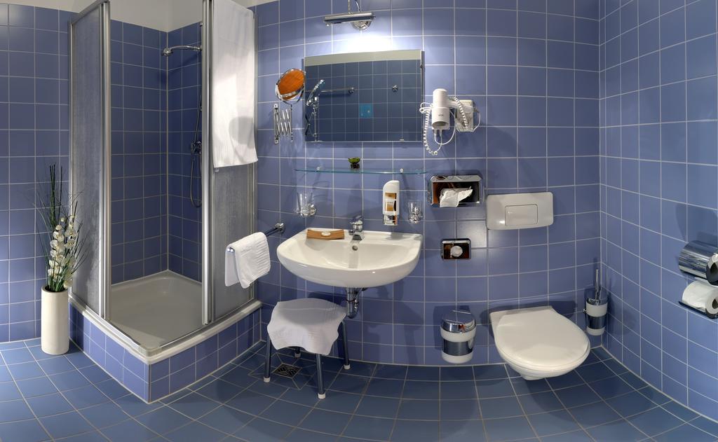 Hotel Moritz An Der Elbe Zeithain Rom bilde